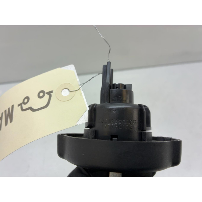 Bouchon de carburant PEUGEOT 5008 1 Photo n°4