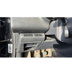 Custode arriere droit PEUGEOT 5008 1
