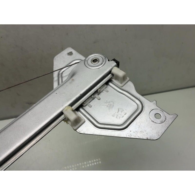 Leve vitre electrique avant droit PEUGEOT PARTNER 2 Photo n°4