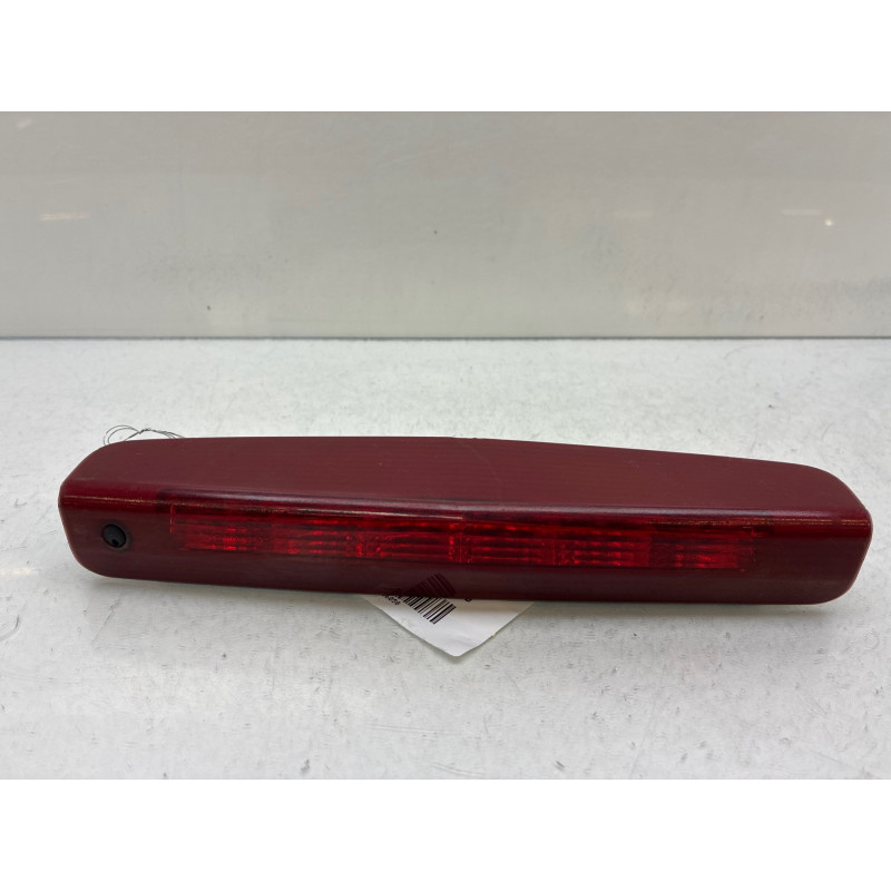 Feu arriere stop central OPEL ASTRA H Photo n°6