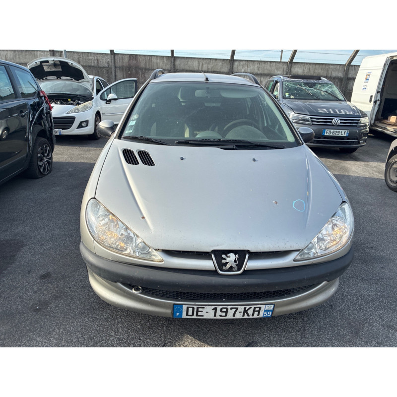 Pedale d'embrayage PEUGEOT 206 Photo n°8
