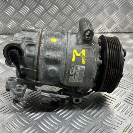Compresseur clim RENAULT MEGANE 4 Photo n°1