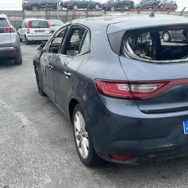Demarreur RENAULT MEGANE 4 Photo n°9