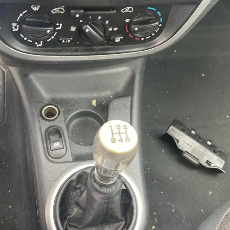 Alternateur CITROEN C3 1 Photo n°12