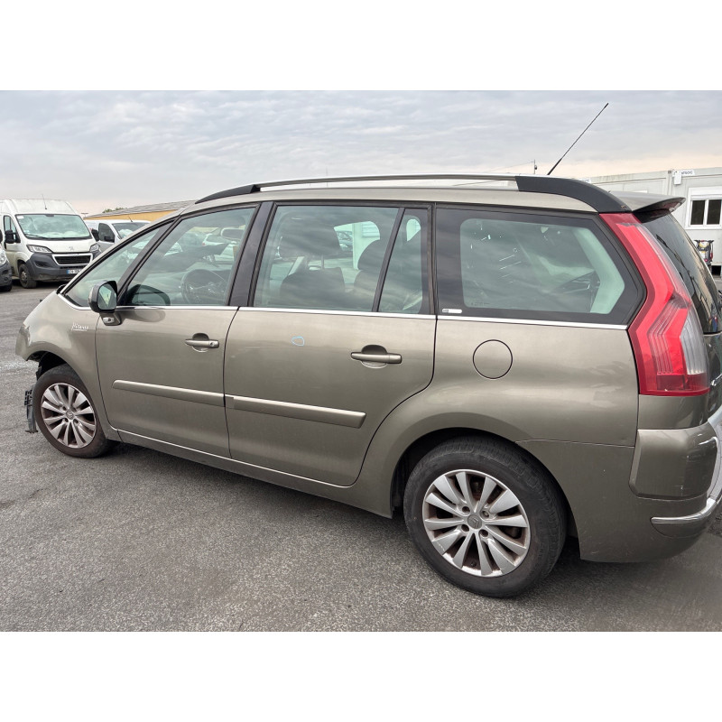 Pompe de direction CITROEN C4 GRAND PICASSO 1 Photo n°2
