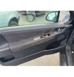 Vitre avant droit PEUGEOT 207