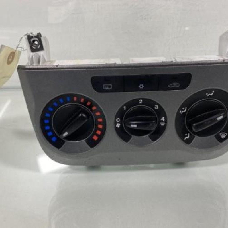 Commande chauffage FIAT GRANDE PUNTO Photo n°1