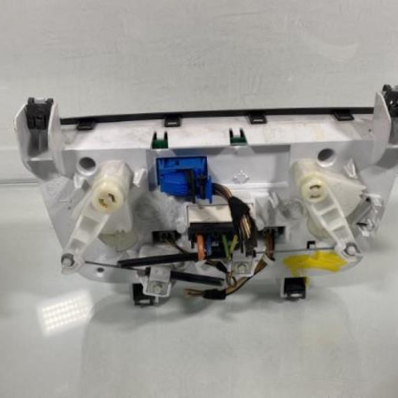 Commande chauffage FIAT GRANDE PUNTO Photo n°2
