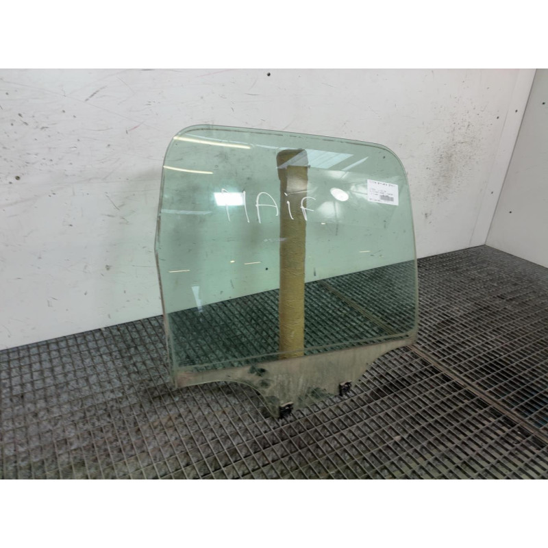 Vitre arriere droit CITROEN C3 PICASSO Photo n°2