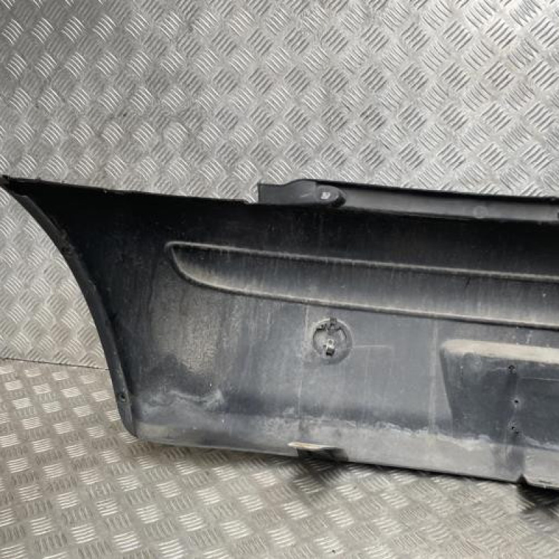Pare choc arriere FIAT PUNTO 2 Photo n°3