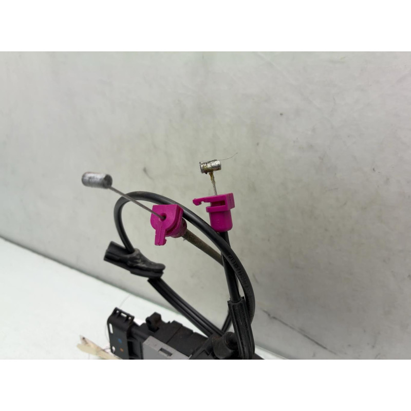 Serrure arriere droit CITROEN C3 PICASSO Photo n°4