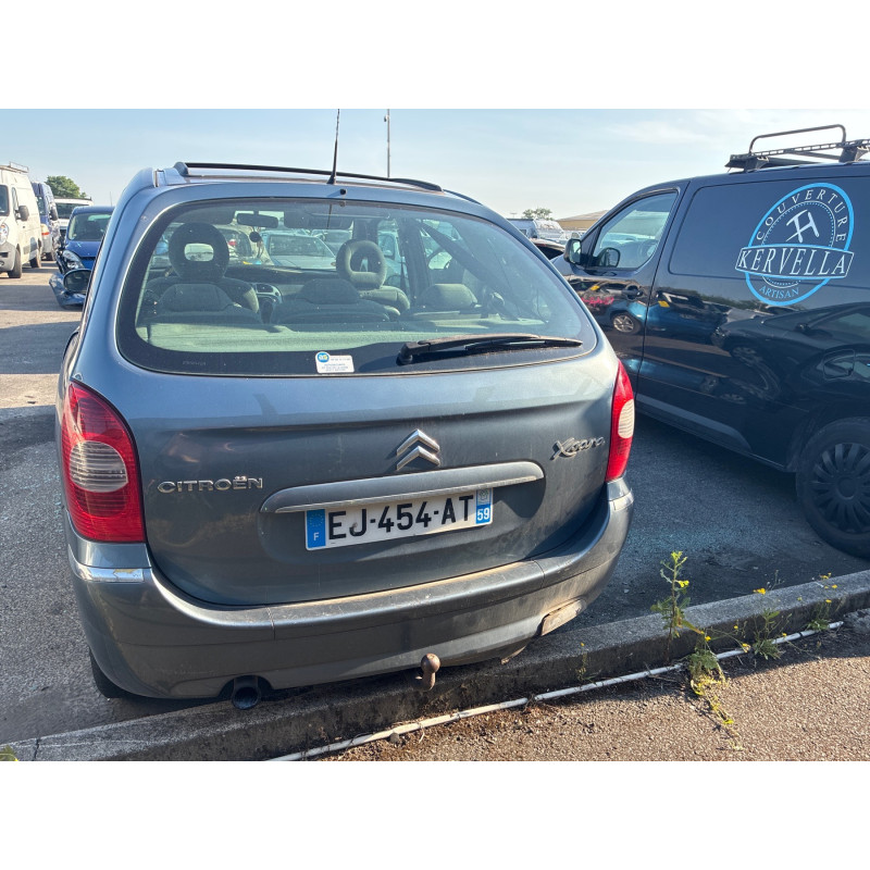 Bouton de warning CITROEN XSARA PICASSO Photo n°17
