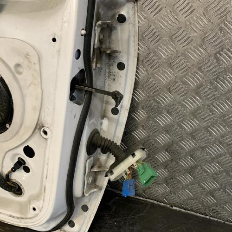 Porte avant gauche PEUGEOT 308 1 Photo n°4