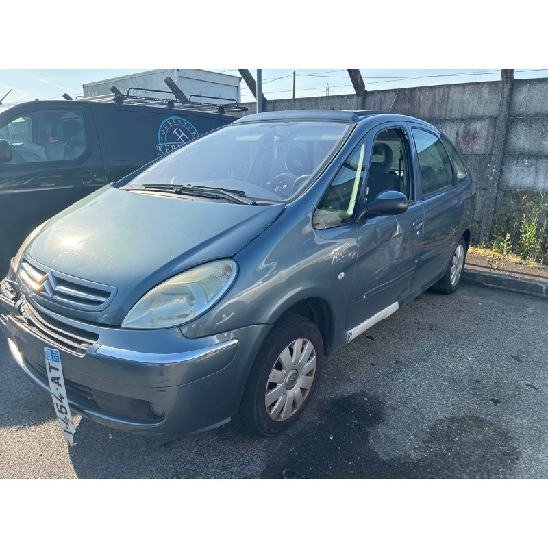 Feu arriere principal gauche (feux) CITROEN XSARA PICASSO Photo n°19