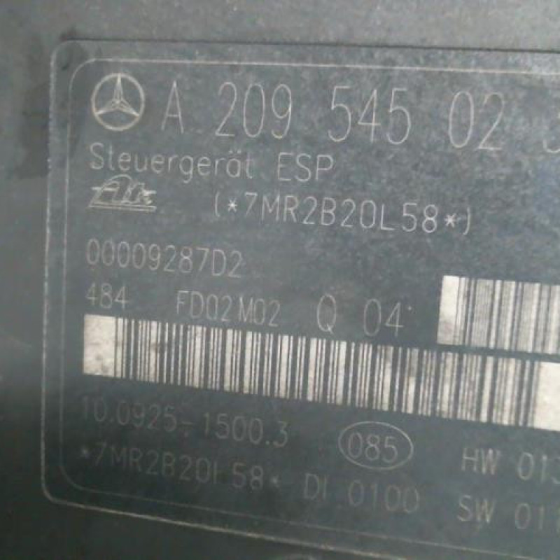 Bloc ABS (freins anti-blocage) MERCEDES CLASSE C 203 Photo n°1