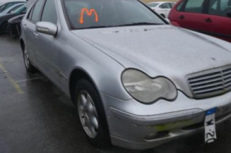 Bloc ABS (freins anti-blocage) MERCEDES CLASSE C 203
