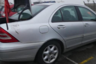 Bloc ABS (freins anti-blocage) MERCEDES CLASSE C 203