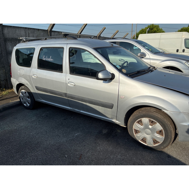 Calandre DACIA LOGAN MCV 1 Photo n°6