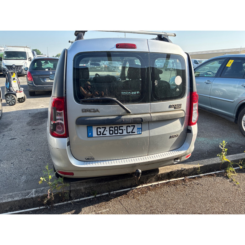 Calandre DACIA LOGAN MCV 1 Photo n°10