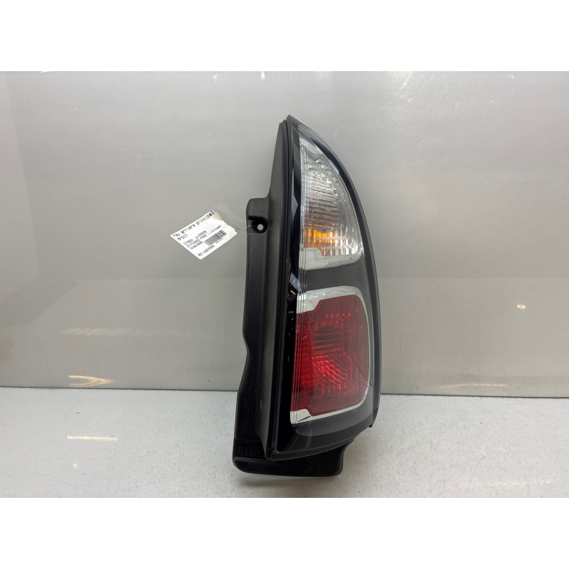 Feu arriere principal droit (feux) CITROEN C3 PICASSO Photo n°3