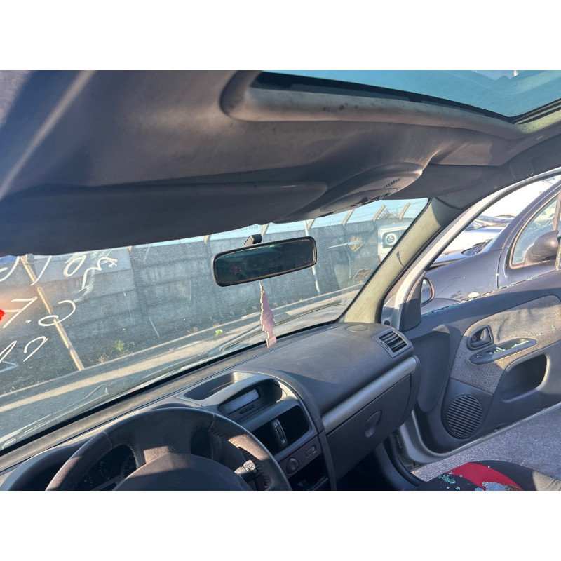 Aile avant gauche RENAULT CLIO 2 Photo n°14