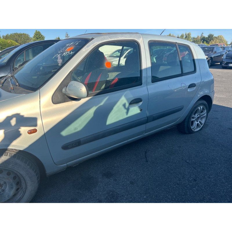 Aile avant gauche RENAULT CLIO 2 Photo n°15