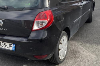 Serrure avant droit RENAULT CLIO 3