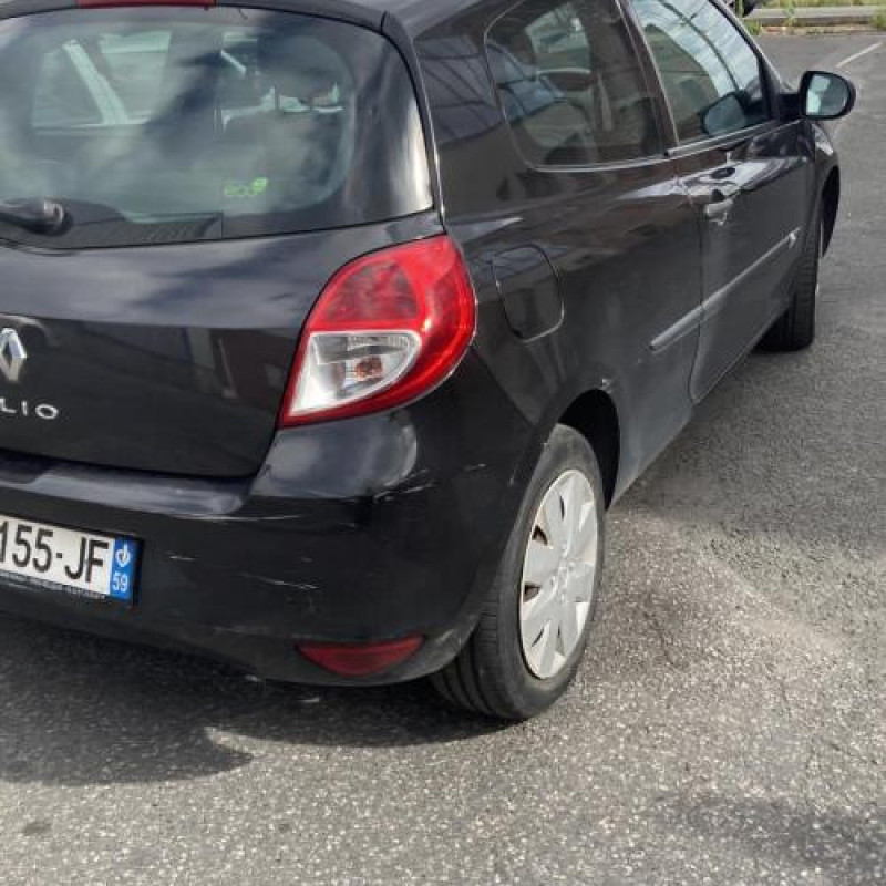 Serrure avant droit RENAULT CLIO 3 Photo n°5