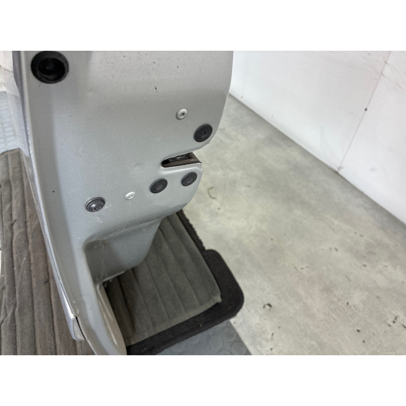 Porte avant gauche RENAULT MODUS Photo n°4
