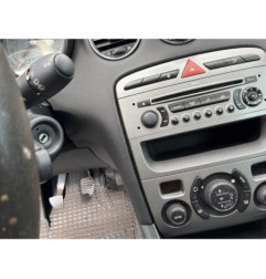 Custode avant droit (porte) PEUGEOT 308 1