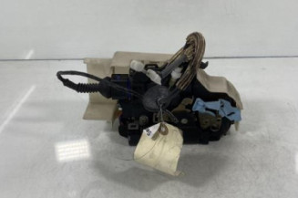 Serrure avant droit VOLKSWAGEN TOUAREG 1