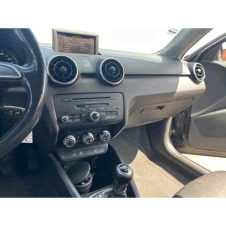 Etrier avant gauche (freinage) AUDI A1 1 Photo n°1