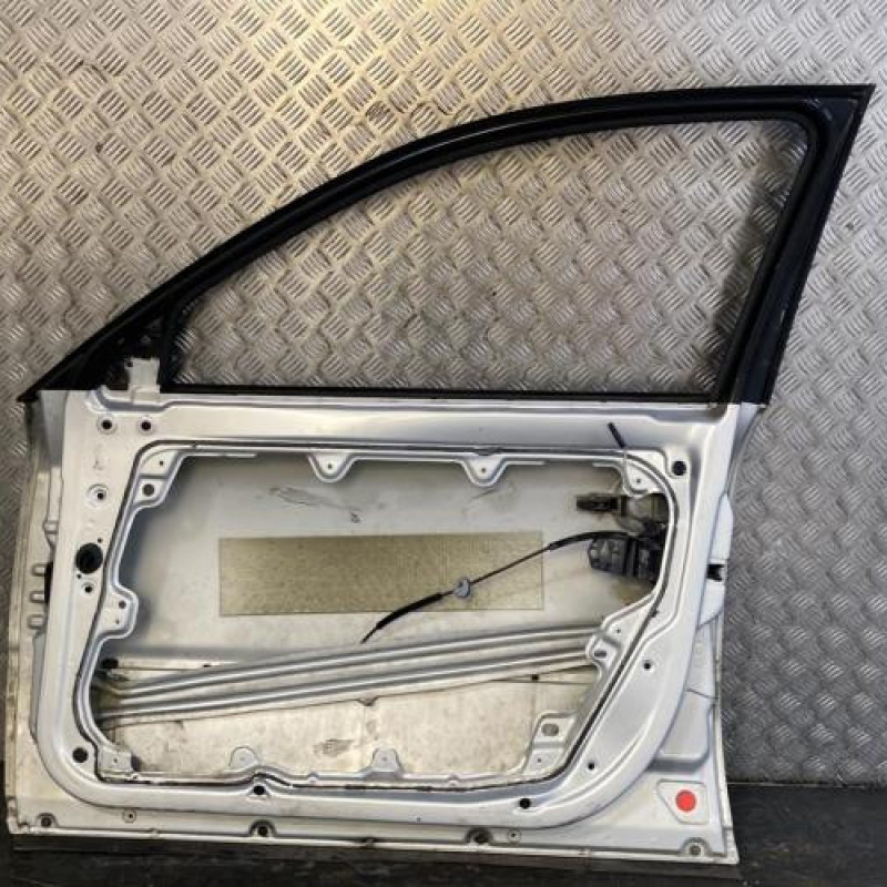 Porte avant droit VOLKSWAGEN PASSAT 4 Photo n°3
