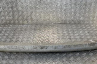 Renfort pare choc arriere (traverse) VOLKSWAGEN PASSAT 4 Photo n°1
