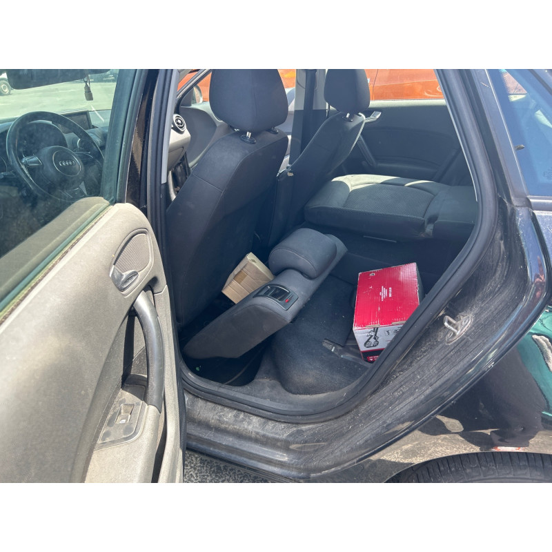 Vitre avant droit AUDI A1 1 Photo n°5