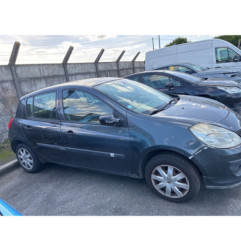 RENAULT CLIO 3 PHASE 1 1.5 DCI - 8V TURBO Photo n°1
