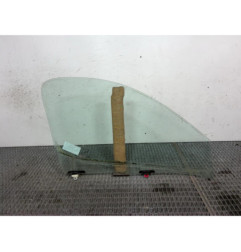 Vitre avant gauche TOYOTA YARIS VERSO