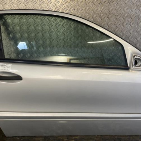 Porte avant droit MERCEDES CLASSE C 203 COUPE SPORT Photo n°1