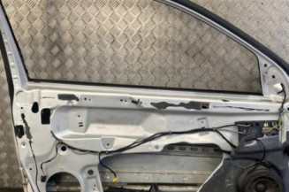 Porte avant gauche MERCEDES CLASSE C 203 COUPE SPORT