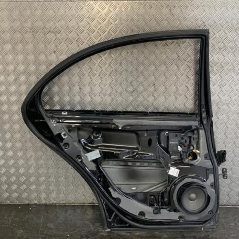 Porte arriere gauche MERCEDES CLASSE E 211 Photo n°3