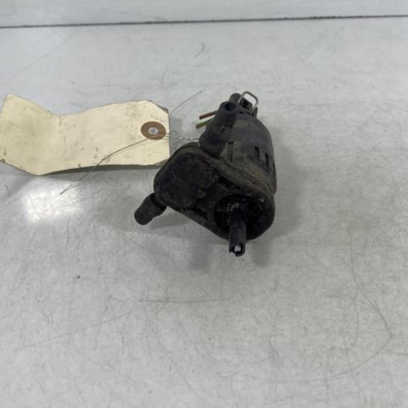 Pompe lave glace avant FORD KA 2 Photo n°2