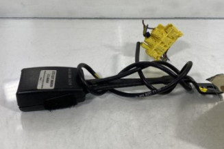 Attache ceinture avant gauche MERCEDES CLASSE E 211 Photo n°1