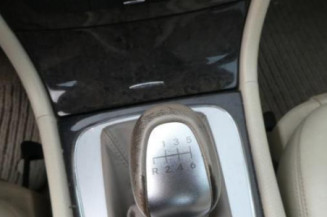 Pare boue avant gauche MERCEDES CLASSE E 211