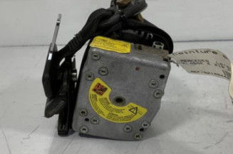 Pretensionneur de ceinture avant gauche MERCEDES CLASSE E 210 Photo n°1