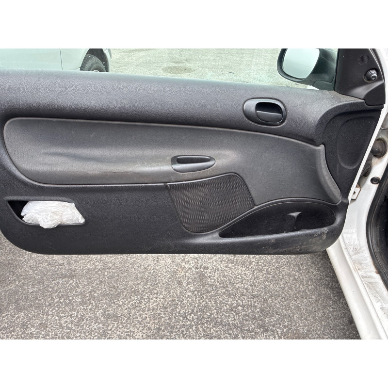 Baguette de coffre PEUGEOT 206 Photo n°18