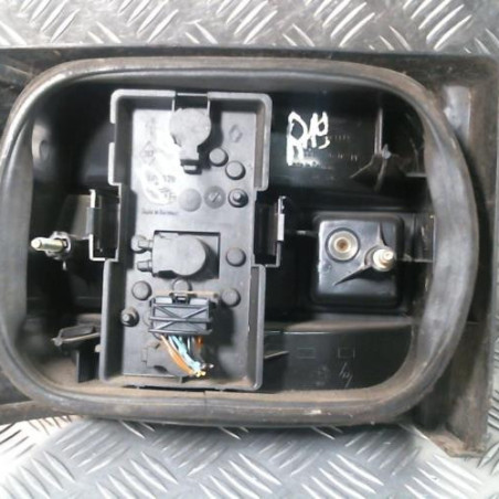 Feu arriere principal droit (feux) RENAULT R19