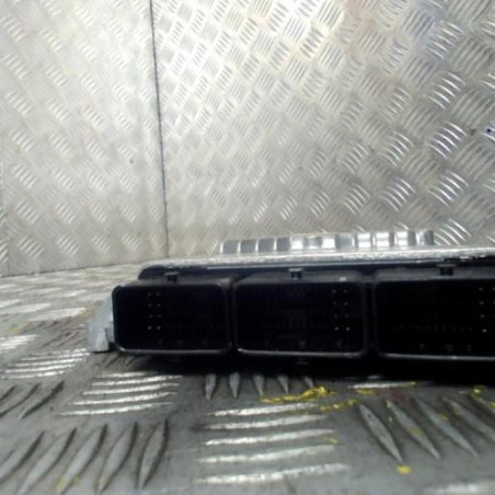 Calculateur moteur CITROEN C6