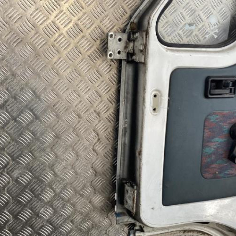Porte avant droit RENAULT MASTER 1 Photo n°5