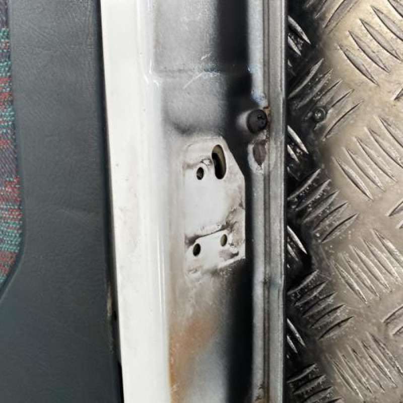 Porte avant droit RENAULT MASTER 1 Photo n°6