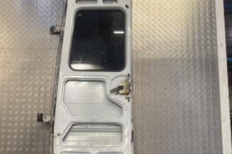 Porte de coffre droit RENAULT MASTER 1